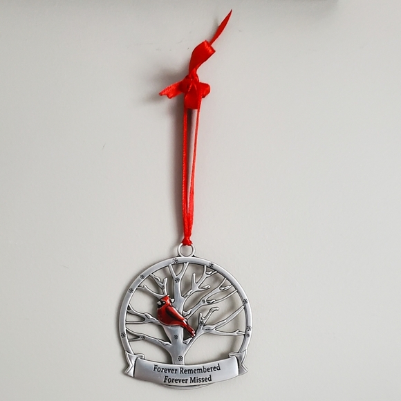 Memorial Cardinal Ornament " Forever Remembered, Forever Missed" Ganz - Picture 2 of 4